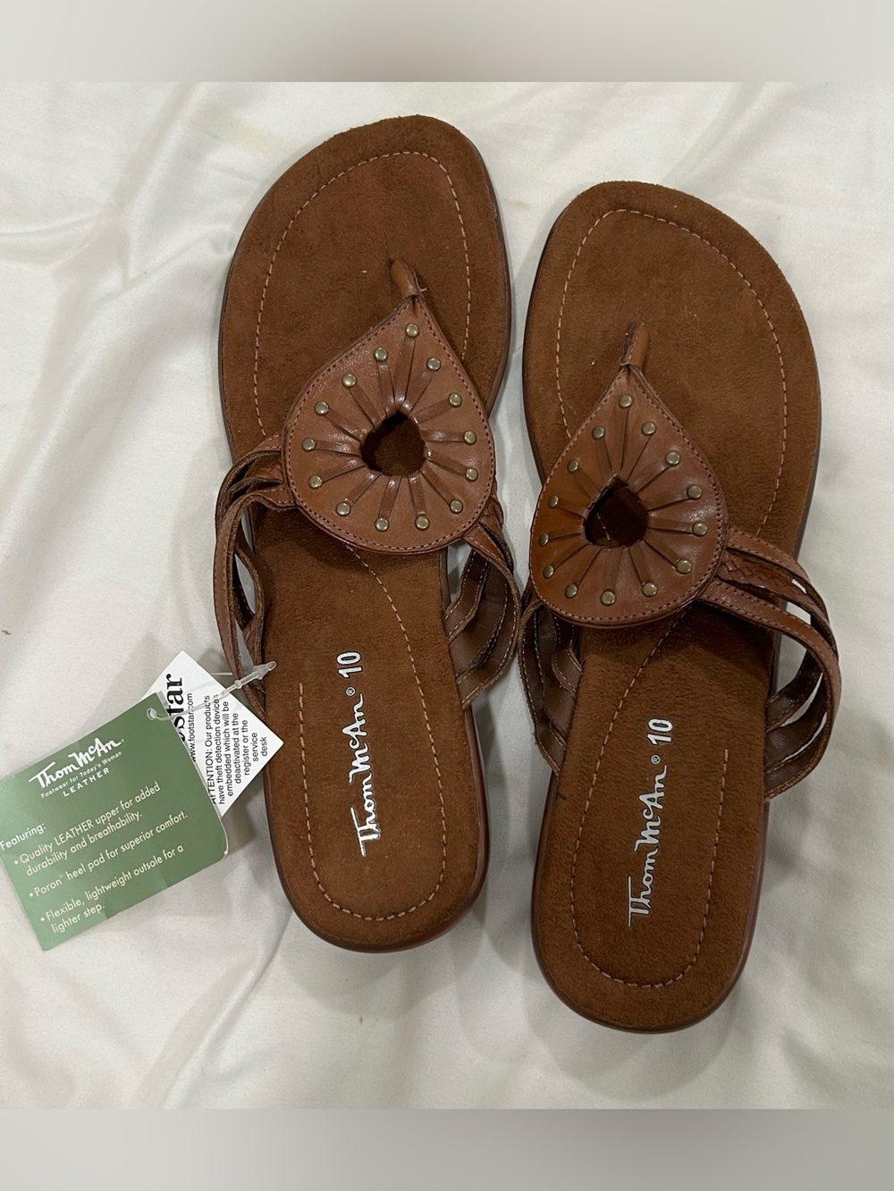 NWT Thom McAn Leather Brown Boho Thong Sandals Size 10